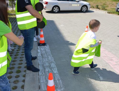 Проект  Искам да покажа на другарчетата си, къде работят моите родители