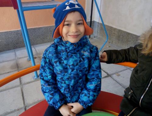 Подвижни игри навън